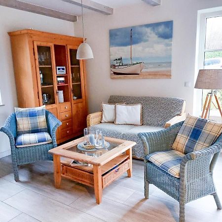 Meerzeit - Maritime Fewo In Timmendorfer Strand Kültér fotó